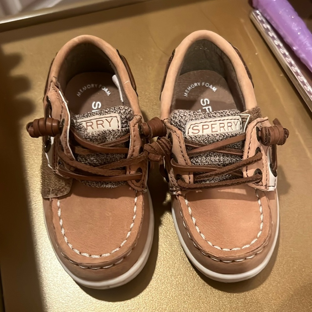 Sperry topsider size 5.5 boat shoes